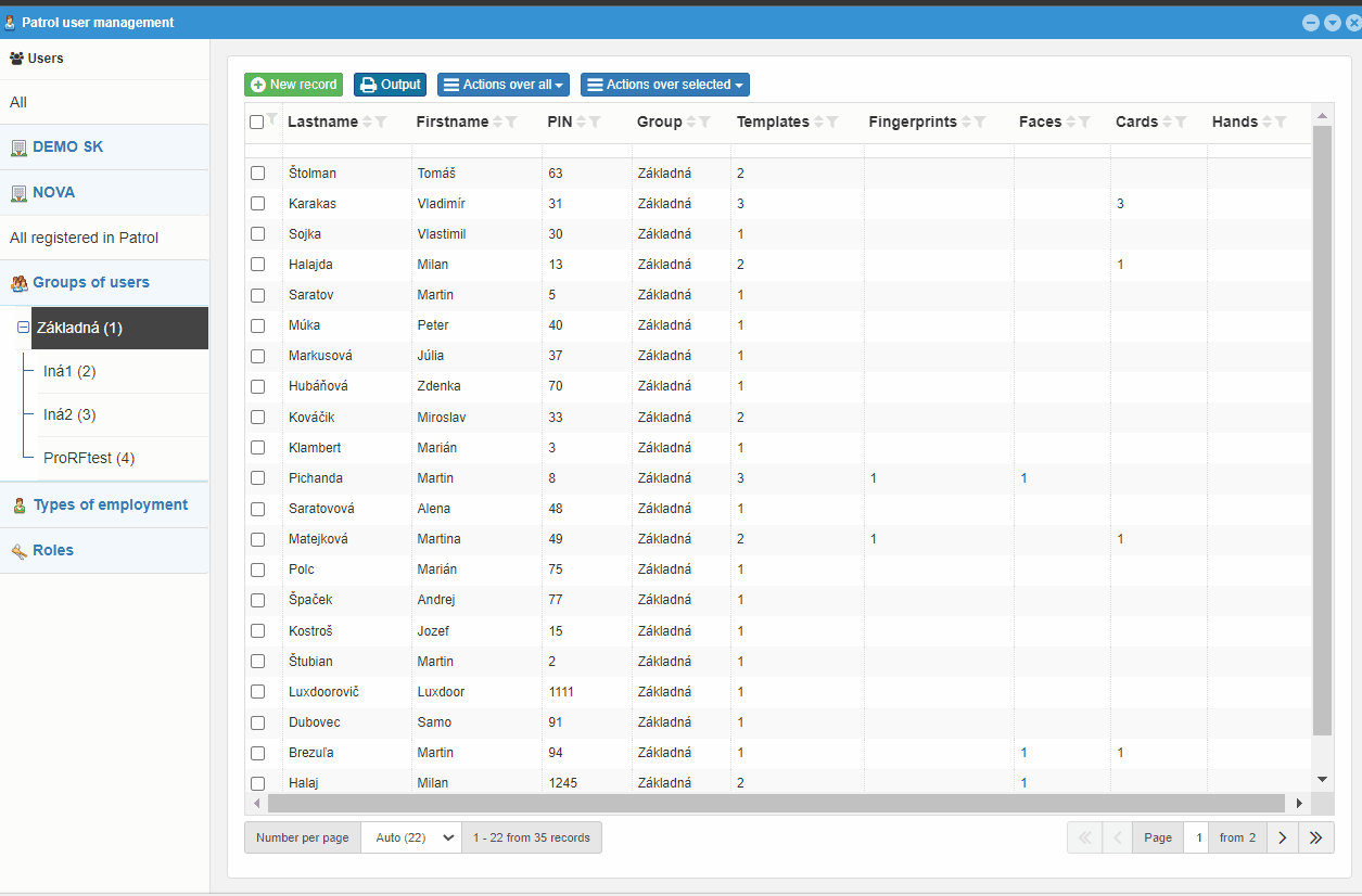 User management - filtering by user groups
